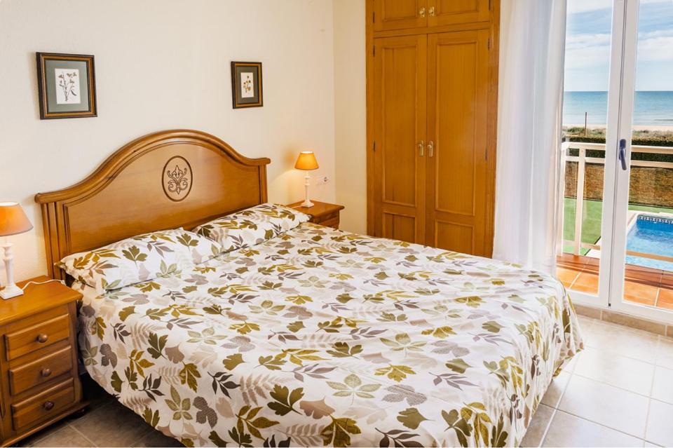 Apartamento Nat En Primera Linea De Playa ปลายา เด เซราโก ภายนอก รูปภาพ