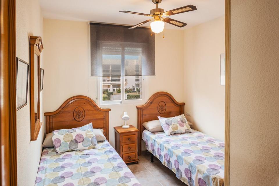 Apartamento Nat En Primera Linea De Playa ปลายา เด เซราโก ภายนอก รูปภาพ
